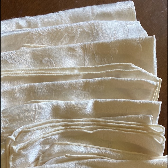 Tableware linens - Picture 2 of 3